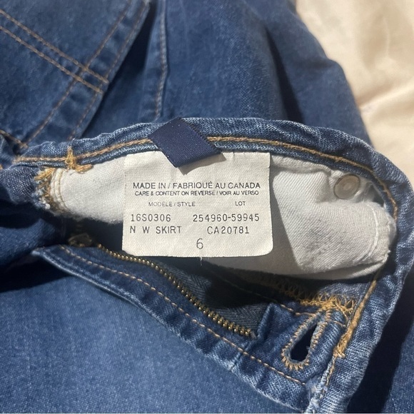 Tommy Hilfiger Vintage Costal Cowgirl Middle Slit Midi Jean Skirt Size 6 - Picture 5 of 8